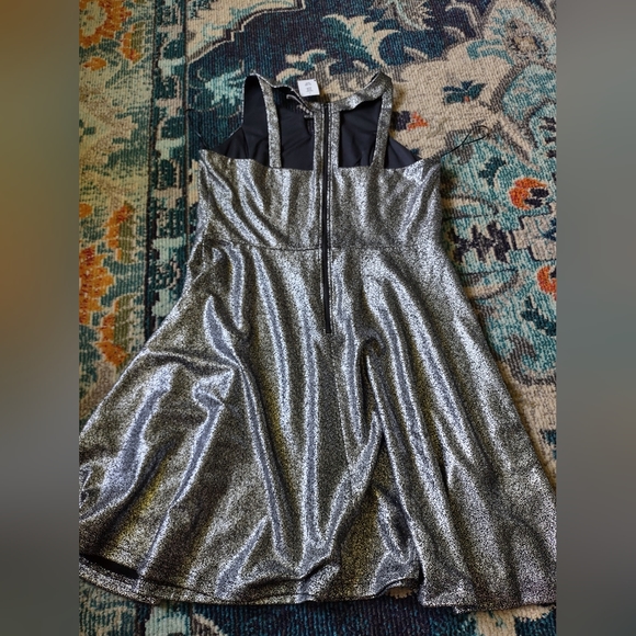 Size 16 dress - Picture 2 of 3